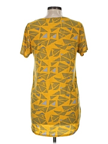 Lularoe Short Sleeve T-Shirt (view 2)