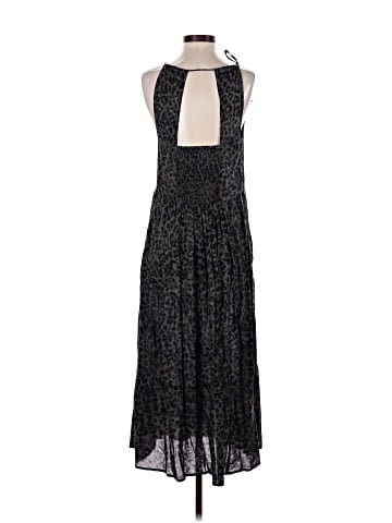 Old Navy Casual Dress (view 2)