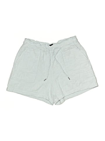 Gap Shorts (view 1)