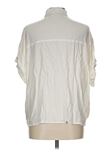 New Look Short Sleeve Button-Down Shirt (view 2)