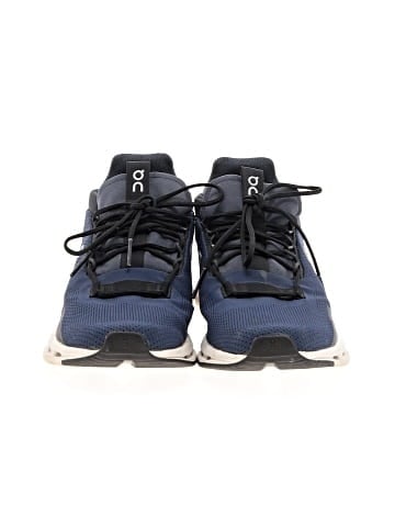 On Cloud Sneakers (view 2)