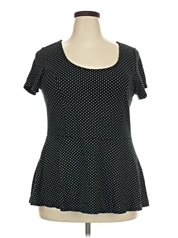 Torrid Short Sleeve T-Shirt (view 1)
