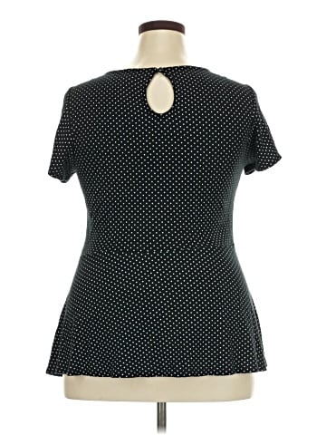 Torrid Short Sleeve T-Shirt (view 2)