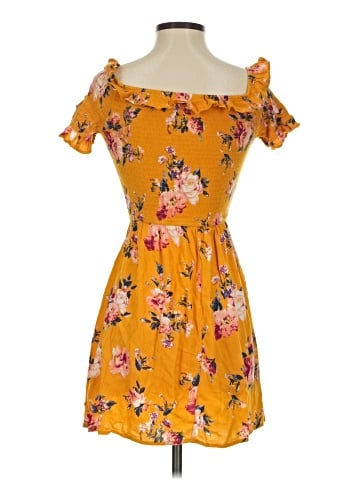 Xhilaration Casual Dress (view 2)