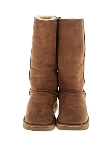 Ugg Boots (view 2)