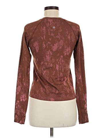 Lululemon Athletica Long Sleeve T-Shirt (view 2)