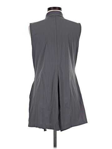 Porto Sleeveless Button-Down Shirt (view 2)