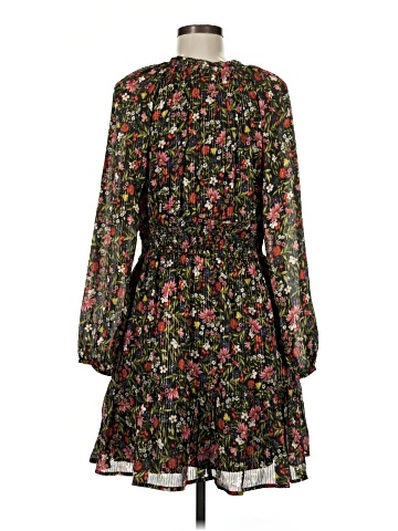 Old Navy Casual Dress (view 2)