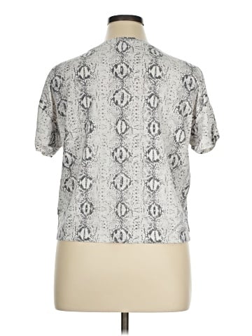 Jules & Leopold Short Sleeve Blouse (view 2)