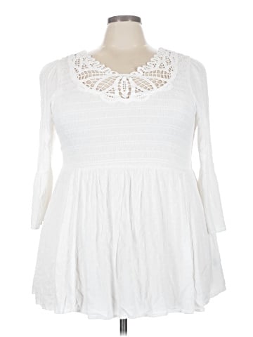 Torrid 3/4 Sleeve Blouse (view 1)