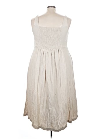 Old Navy Casual Dress (view 2)