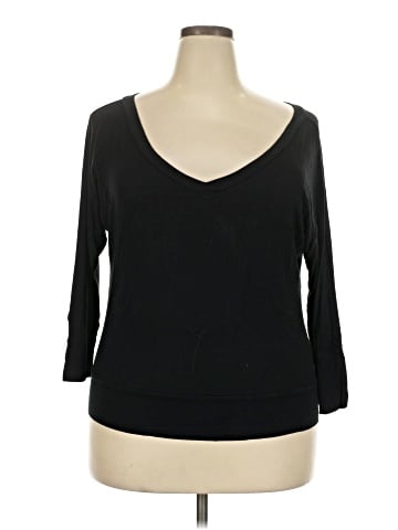 Zenana Outfitters 3/4 Sleeve T-Shirt (view 1)