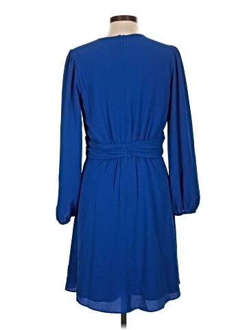 Donna Morgan Casual Dress (view 2)