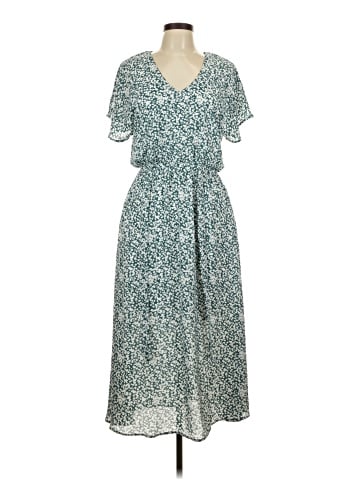 Sienna Sky Casual Dress (view 1)