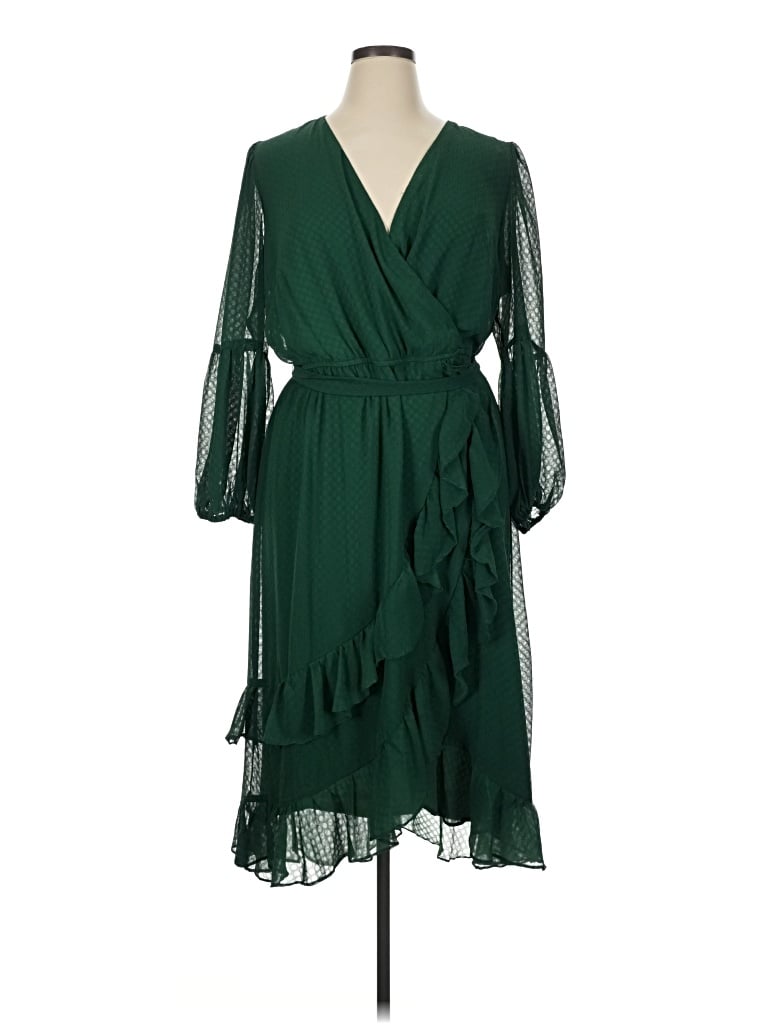 Pre-owned Maison Tara Cocktail Dress In Green