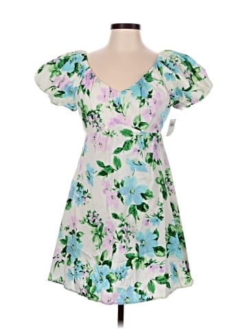 Old Navy Cocktail Dress (view 1)