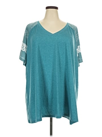 BLOOMCHIC Short Sleeve T-Shirt (view 1)
