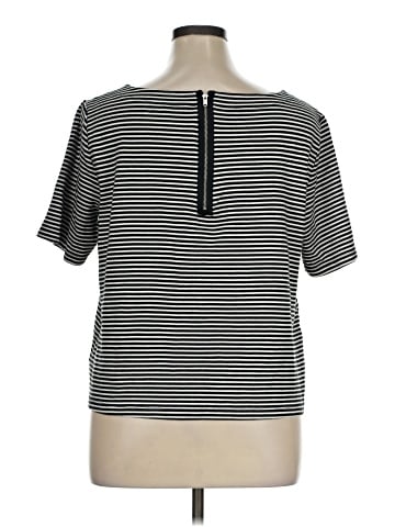 Gap Short Sleeve Top (view 2)