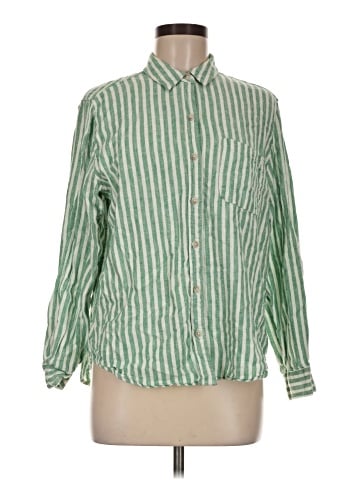 Universal Thread Long Sleeve Button-Down Shirt (view 1)
