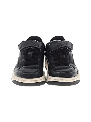 Puma Sneakers (view 2)