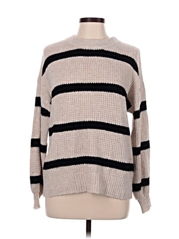 American Eagle Outfitters Pullover Sweater (view 1)