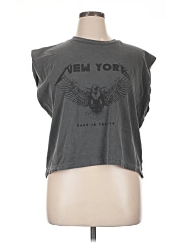 Assorted Brands Sleeveless T-Shirt (view 1)