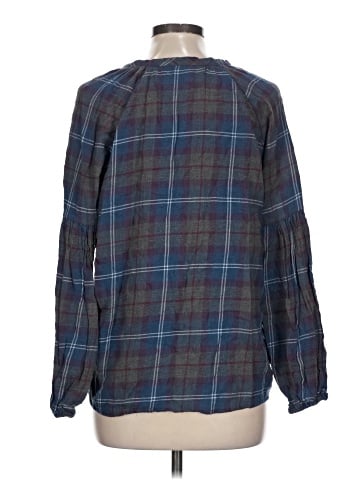 Romeo & Juliet Couture 3/4 Sleeve Blouse (view 2)