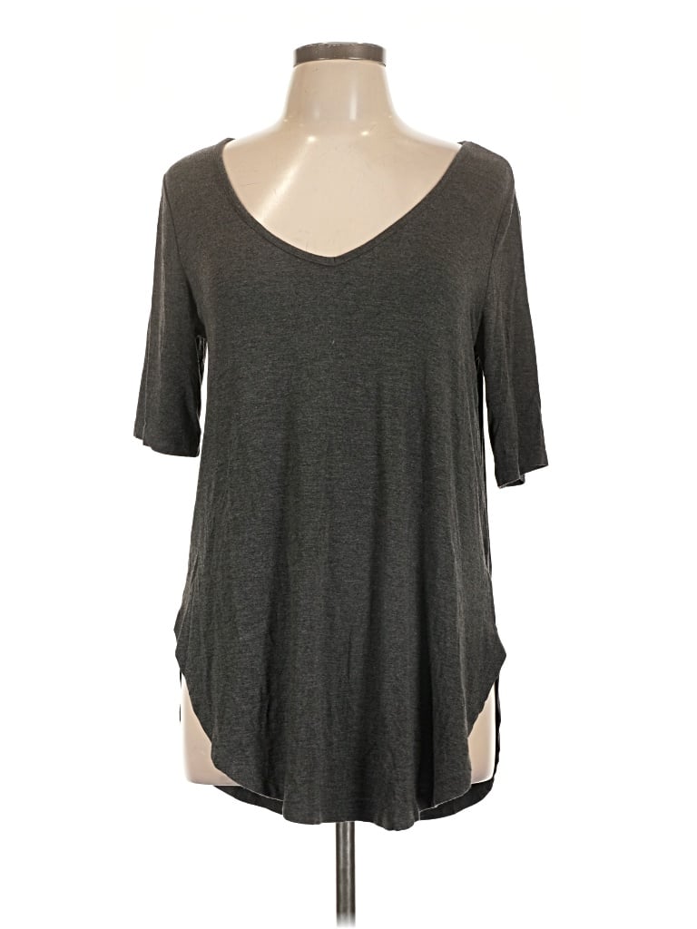 Pre-owned Torrid 3/4 Sleeve Top Gray V-neck Tops