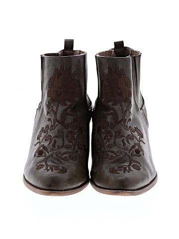 Avenue Ankle Boots (view 2)