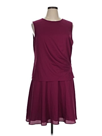 Donna Morgan Casual Dress (view 1)