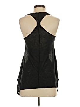 Romeo & Juliet Couture Sleeveless Blouse (view 2)