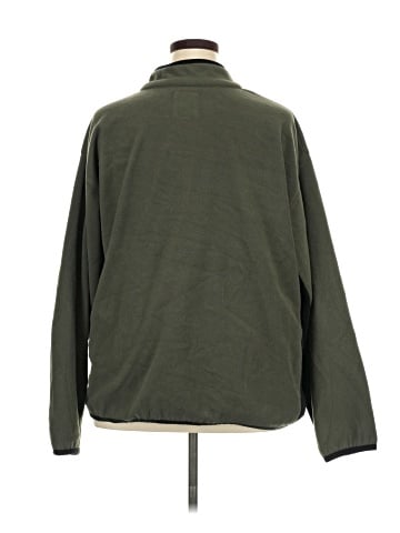 Athletech Poncho (view 2)