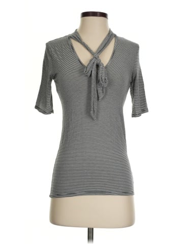 American Eagle Outfitters Short Sleeve Top (view 1)
