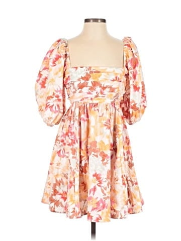 Abercrombie & Fitch Cocktail Dress (view 1)