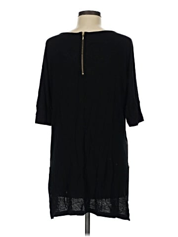 Zenana Outfitters 3/4 Sleeve Top (view 2)
