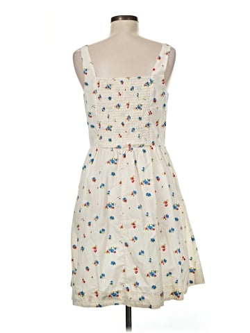 Old Navy Casual Dress (view 2)