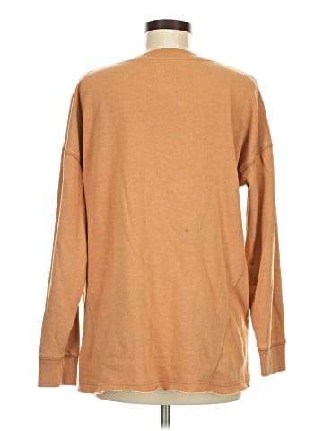 American Eagle Outfitters Pullover Sweater (view 2)