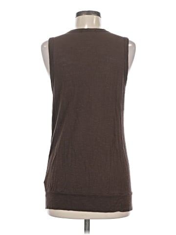 One Clothing Tank Top (view 2)