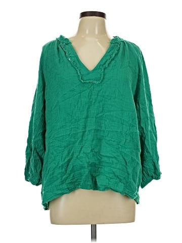 ee:some 3/4 Sleeve Blouse (view 1)