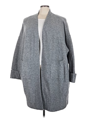 BLOOMCHIC Cardigan (view 1)