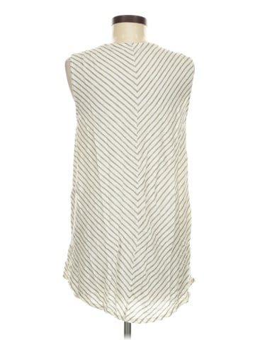 t.la Tank Top (view 2)