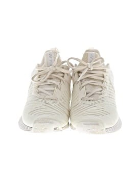 Yonex Sneakers (view 2)