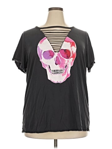 Torrid Short Sleeve T-Shirt (view 1)
