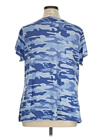 Belle By Kim Gravel Active T-Shirt (view 2)