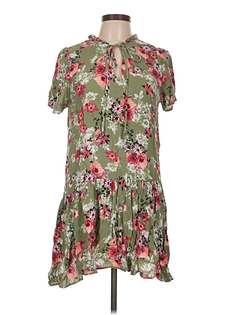Pre-owned Forever 21 Casual Dress In Green