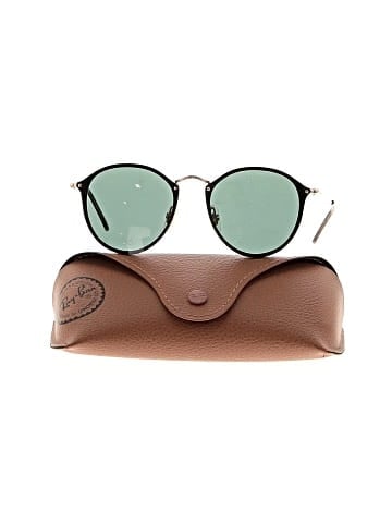 Ray-Ban Sunglasses (view 2)