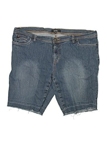 Daisy Fuentes Denim Shorts (view 1)