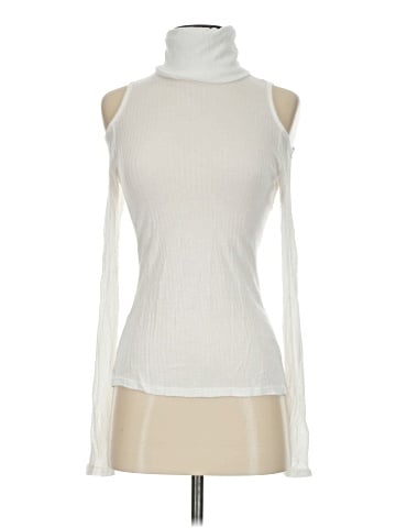 Emma & Sam Sleeveless Turtleneck (view 1)