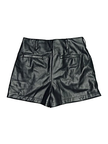 Weekend Shorts (view 2)