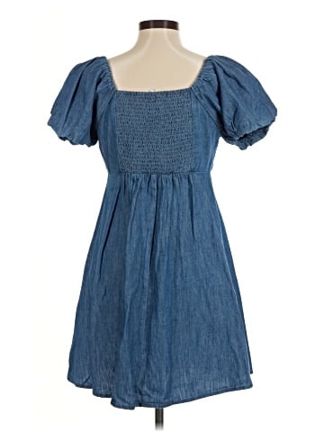 Old Navy Casual Dress (view 2)